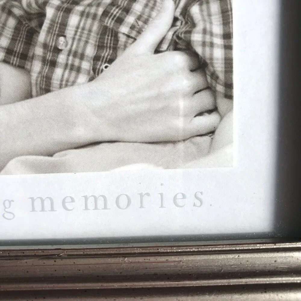 Hallmark The Family Tree Wood w/ Glass Frame Small Moments Big Memories 4x6